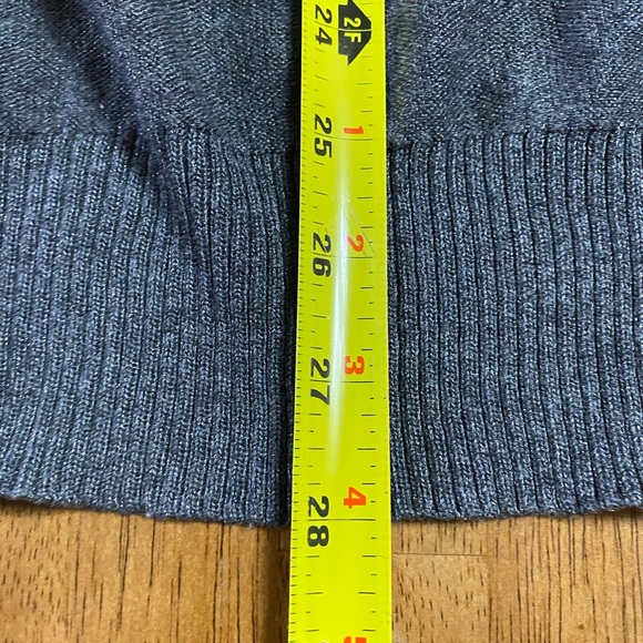 Cache Gray Knit Ruffle design front Vest with sequins Size: XL - Picture 8 of 10